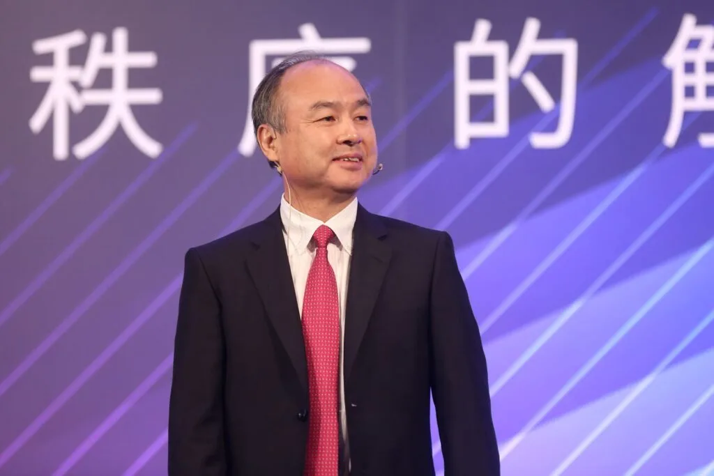 SoftBank Punta Miliardi su OpenAI